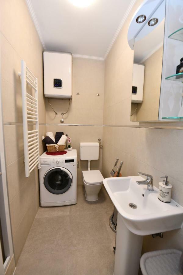Apartment Cecilija Sinj Εξωτερικό φωτογραφία